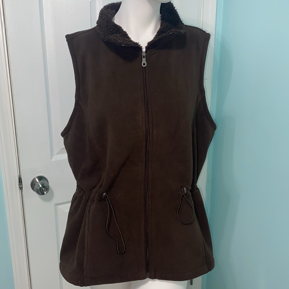 Gloria Vanderbilt Casuals vest